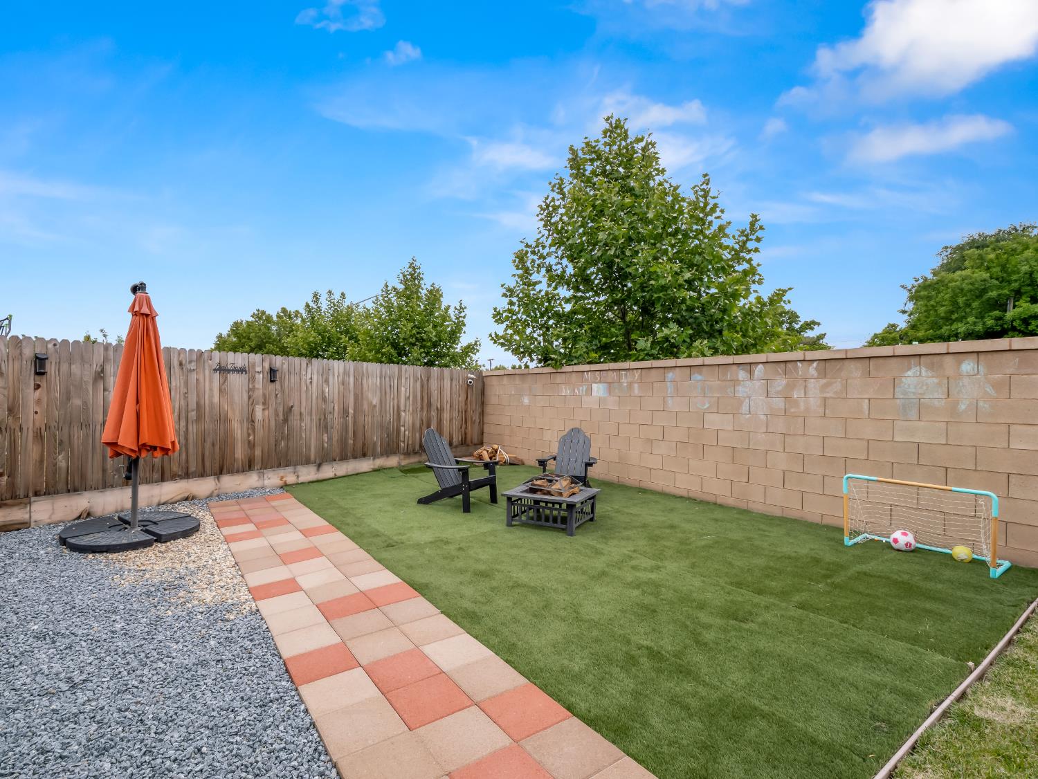 479 S Filbert Ave, Fresno, CA 93727