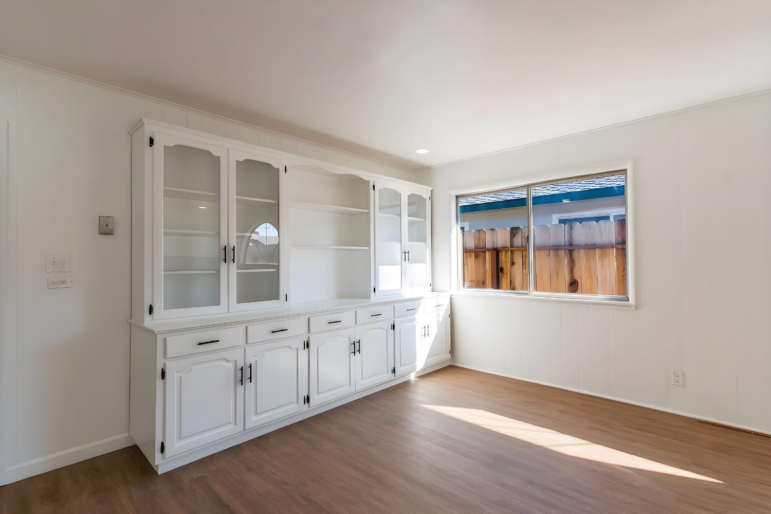 5761 N Orchard St, Fresno, CA 93710