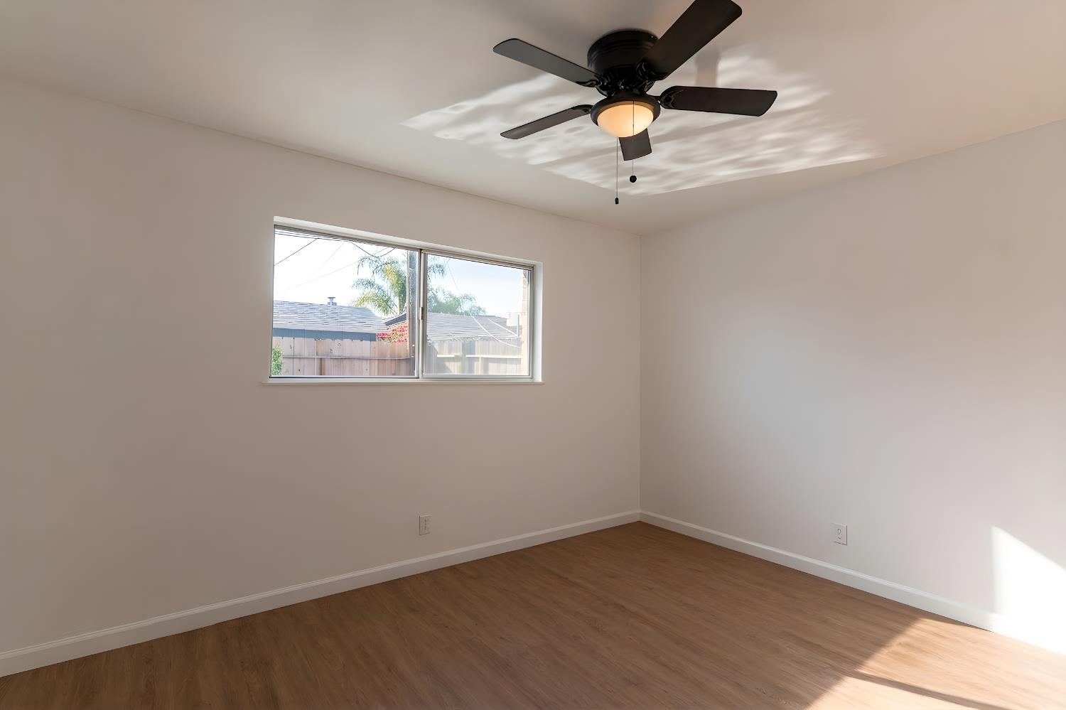 5761 N Orchard St, Fresno, CA 93710