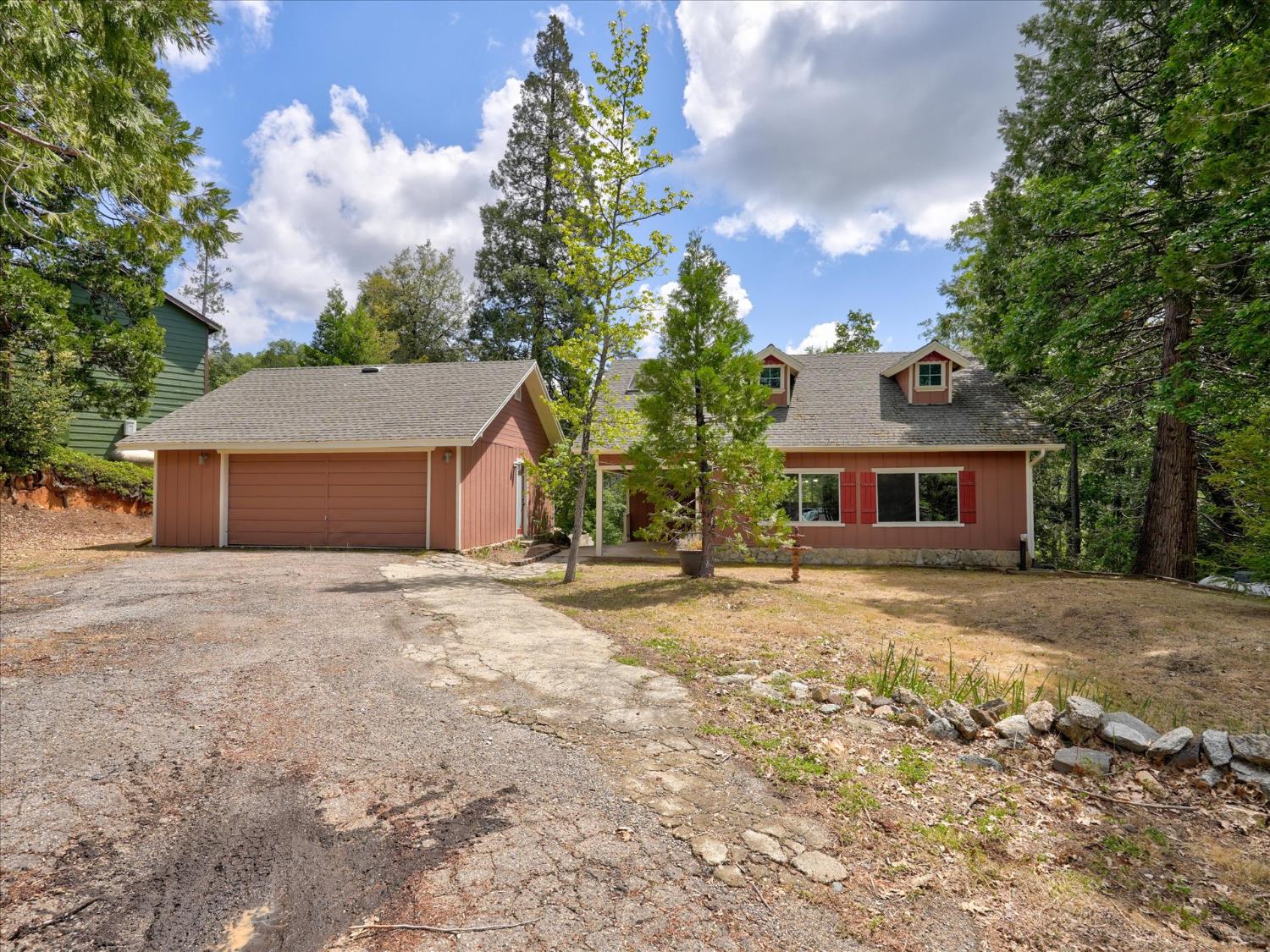 60036 Cascadel Dr S, North Fork, CA 93643