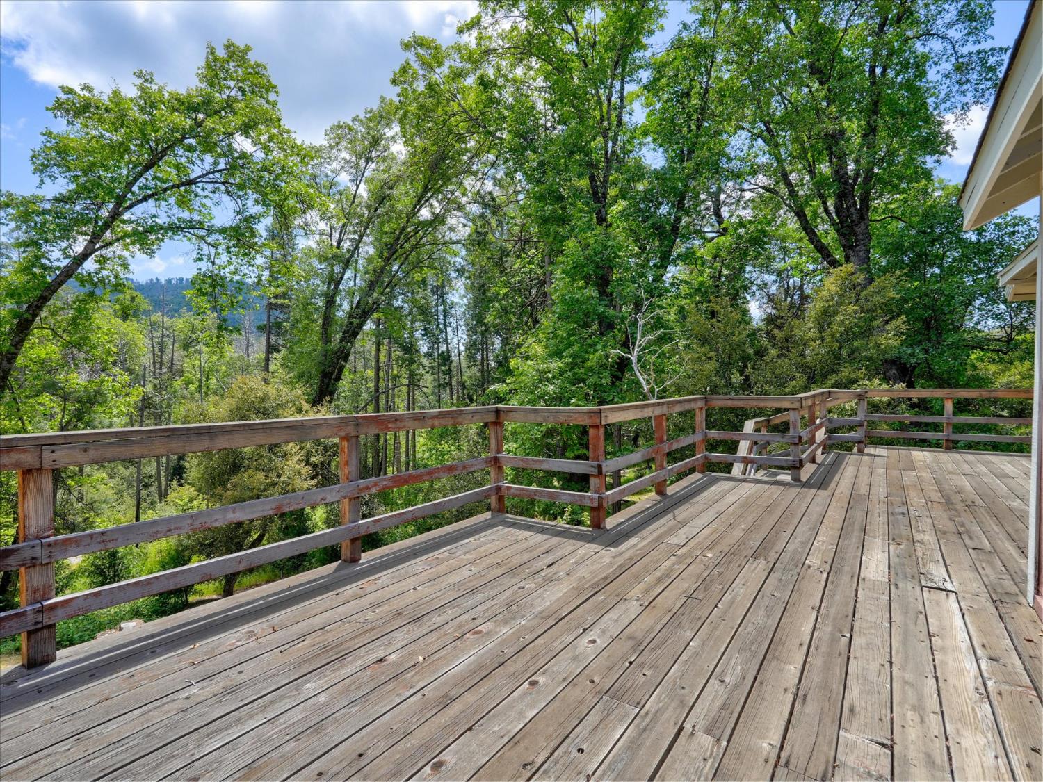 60036 Cascadel Dr S, North Fork, CA 93643