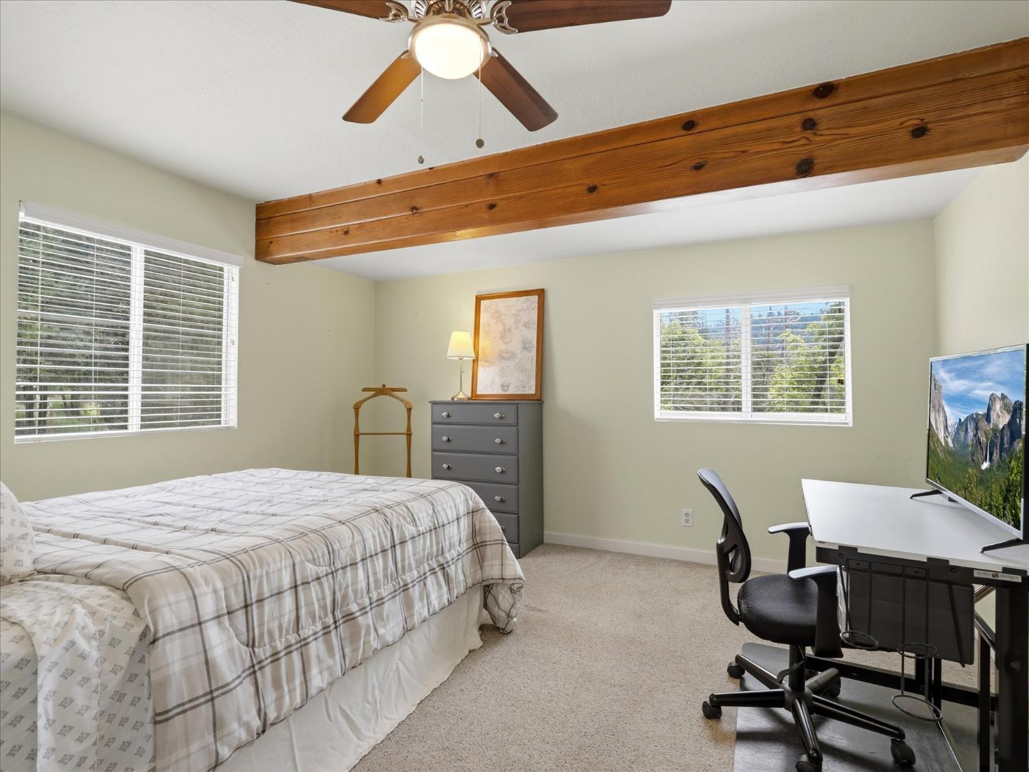 60036 Cascadel Dr S, North Fork, CA 93643