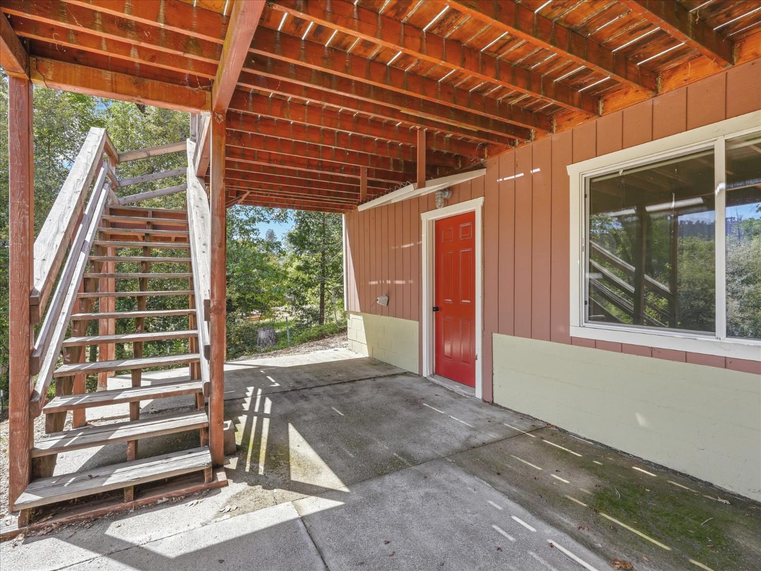 60036 Cascadel Dr S, North Fork, CA 93643