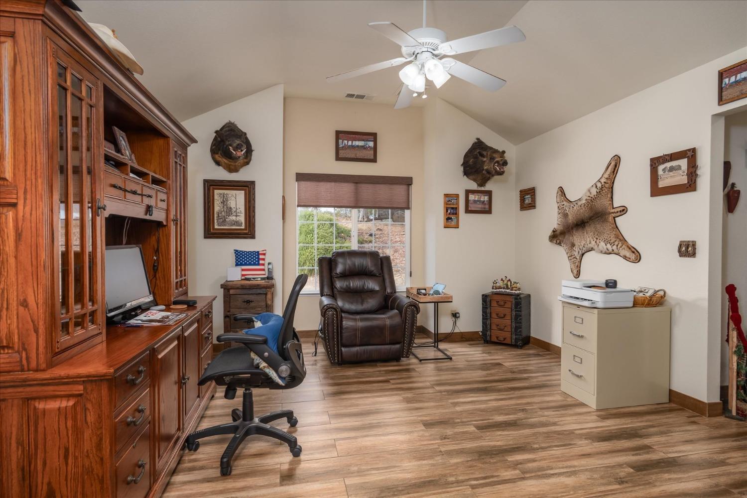 33655 River Knolls Rd, Coarsegold, CA 93614