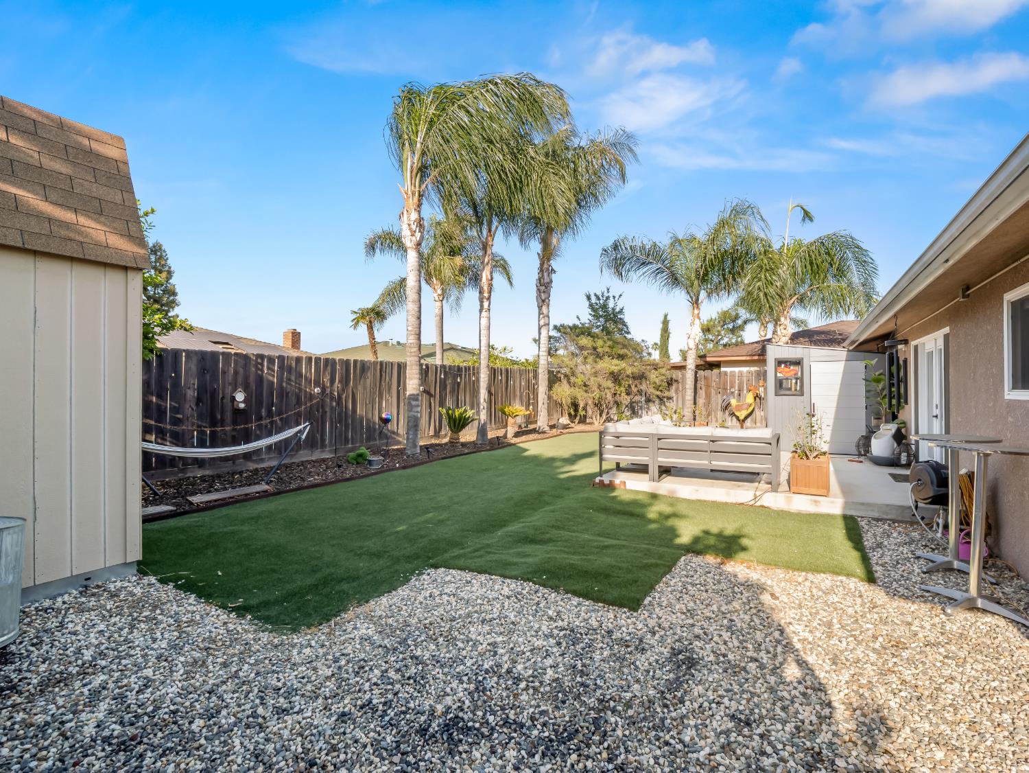 3052 E Fremont Ave E, Fresno, CA 93710