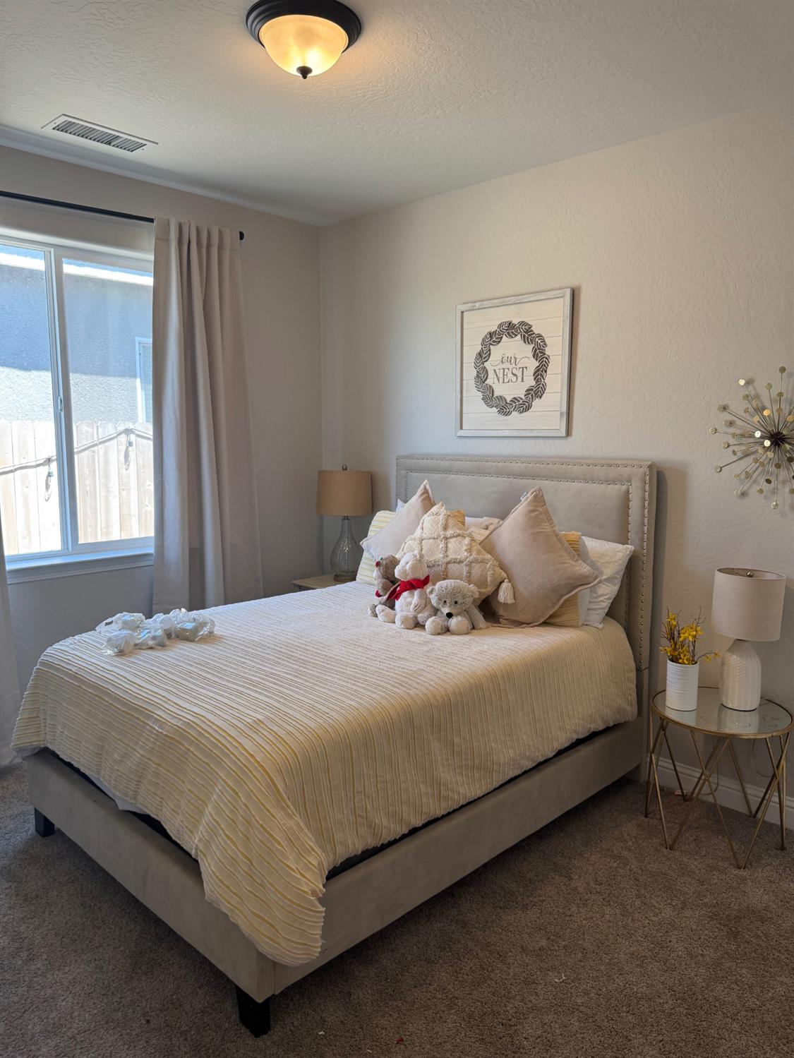 1140 Wasatch Dr, Madera, CA 93638