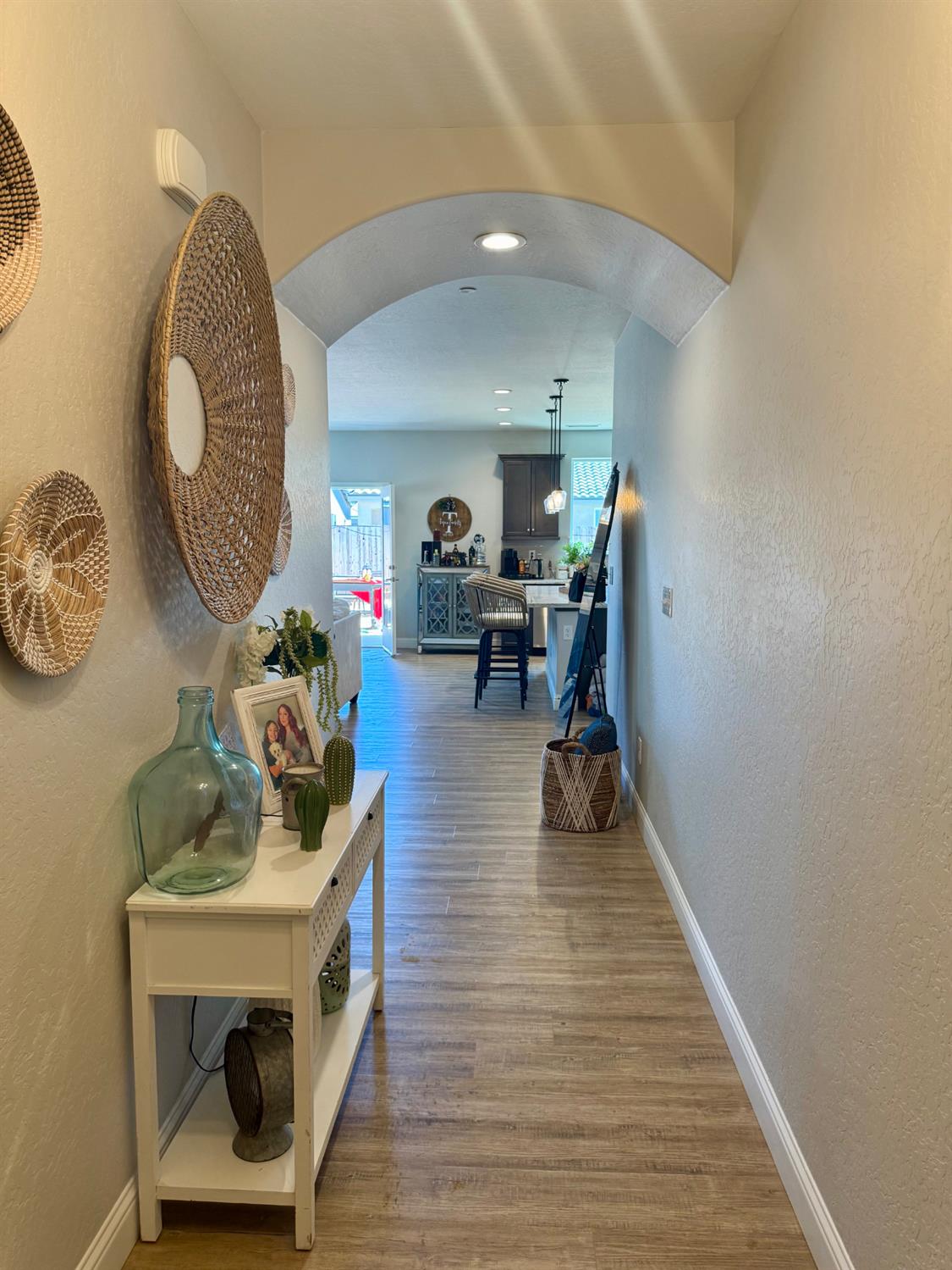 1140 Wasatch Dr, Madera, CA 93638