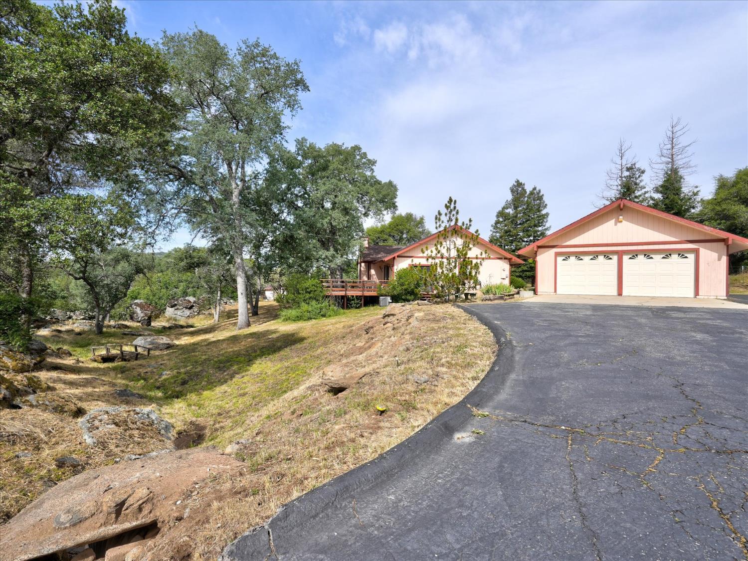 45577 Meadow Brook Way, Coarsegold, CA 93614