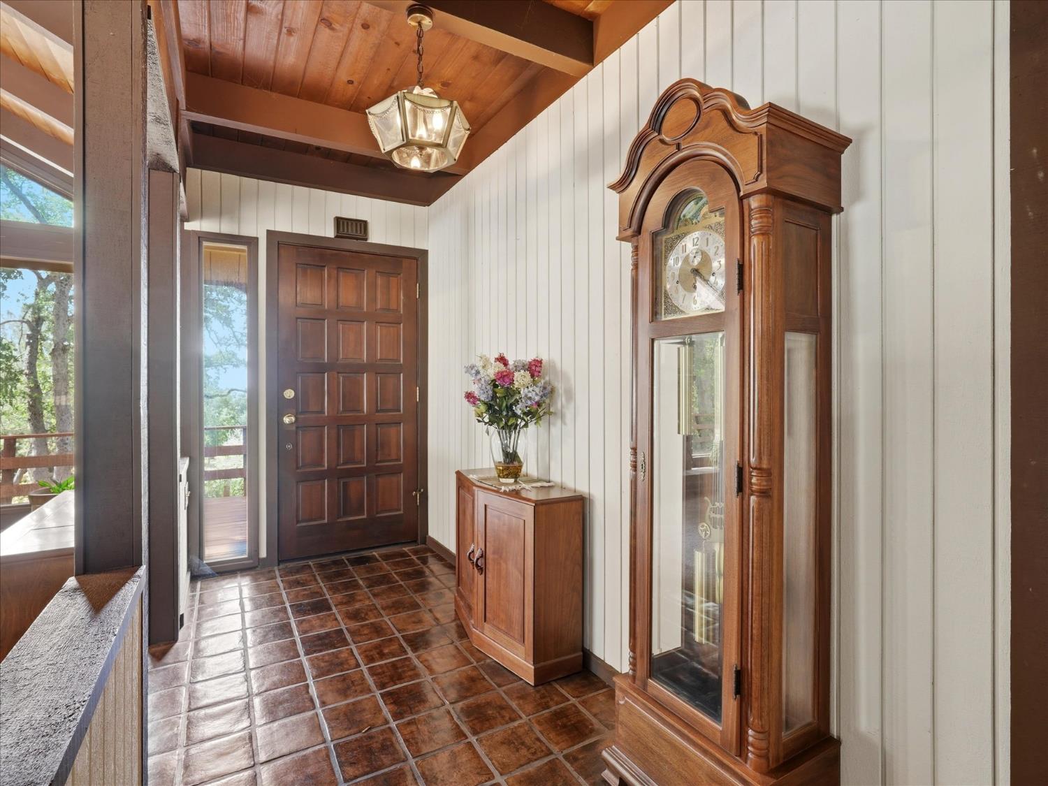 45577 Meadow Brook Way, Coarsegold, CA 93614