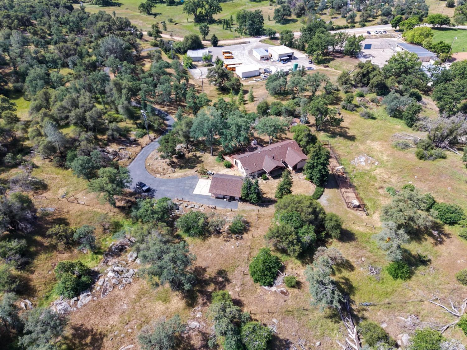 45577 Meadow Brook Way, Coarsegold, CA 93614