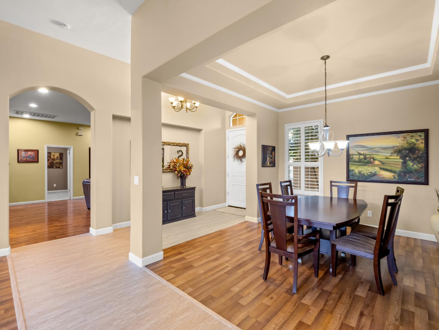 534 Heritage Ave, Clovis, CA 93619