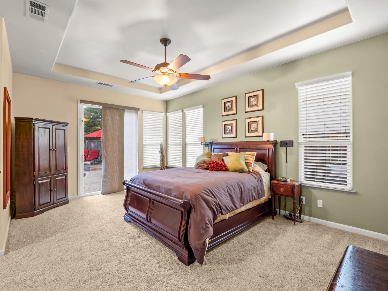 534 Heritage Ave, Clovis, CA 93619