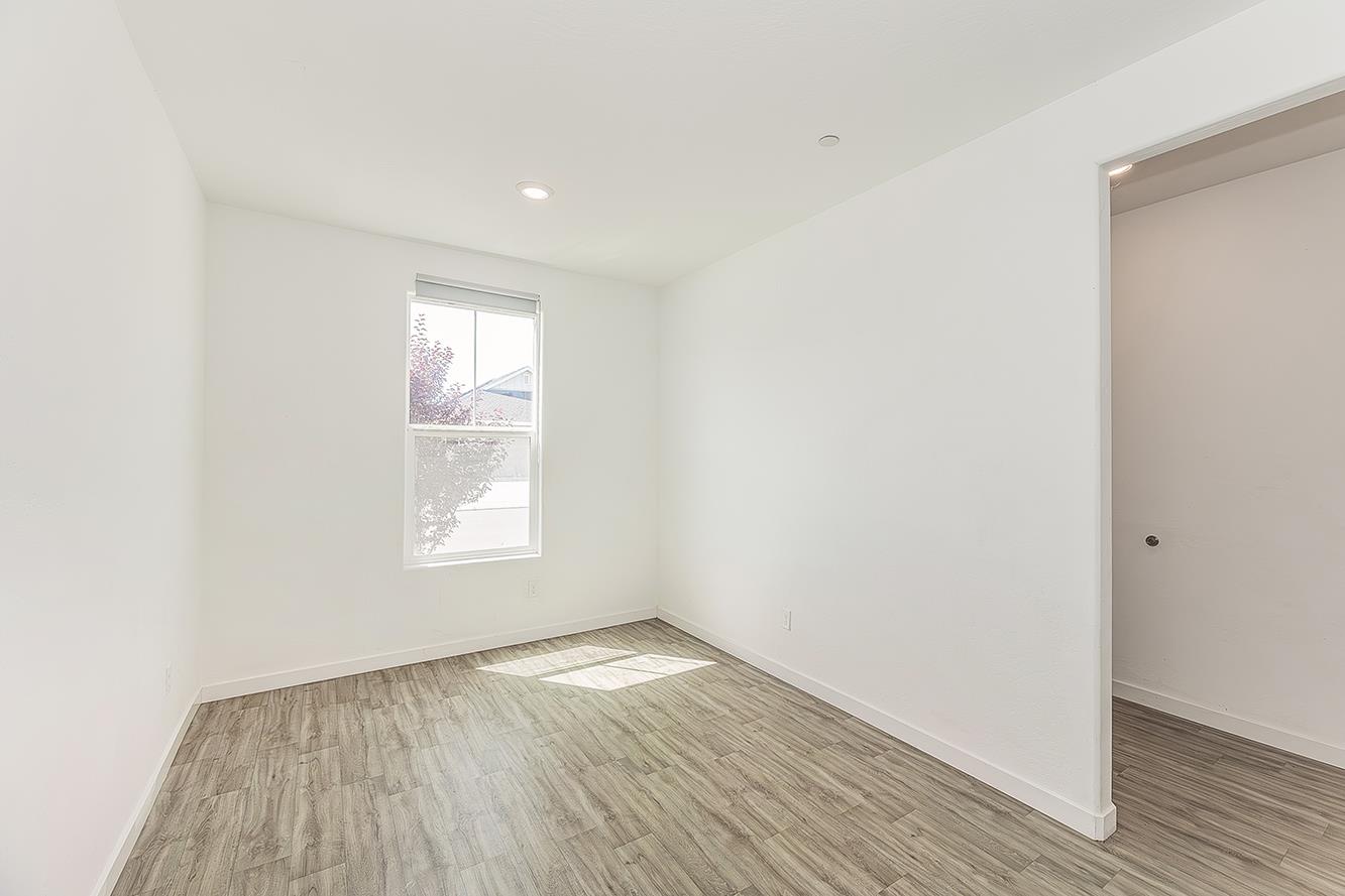 2844 N Vahe Ave, Fresno, CA 93737