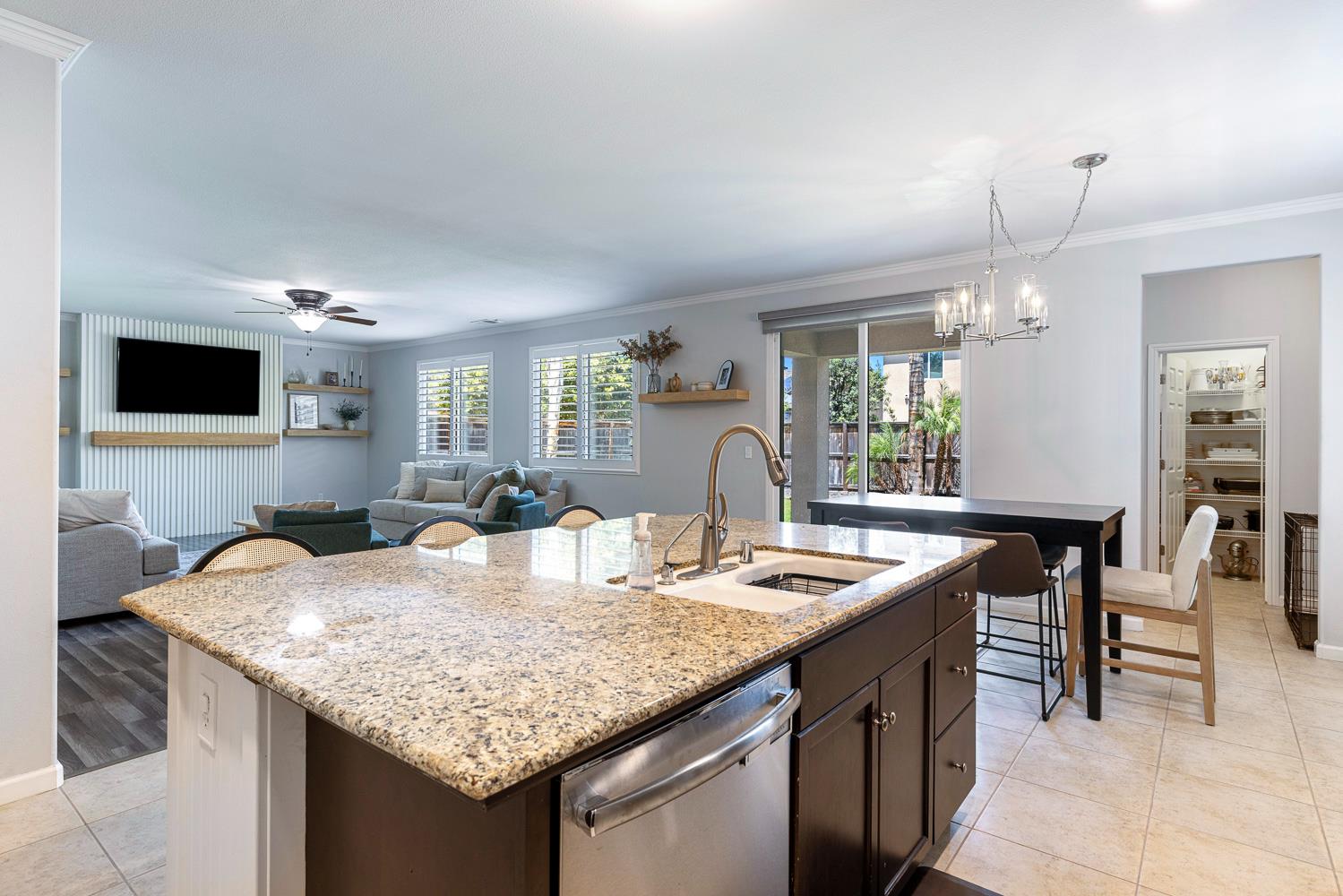 3029 Wrenwood Ave, Clovis, CA 93619