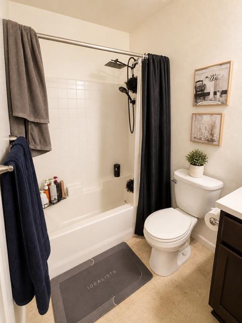 3705 N McCaffrey, Fresno, CA 93722