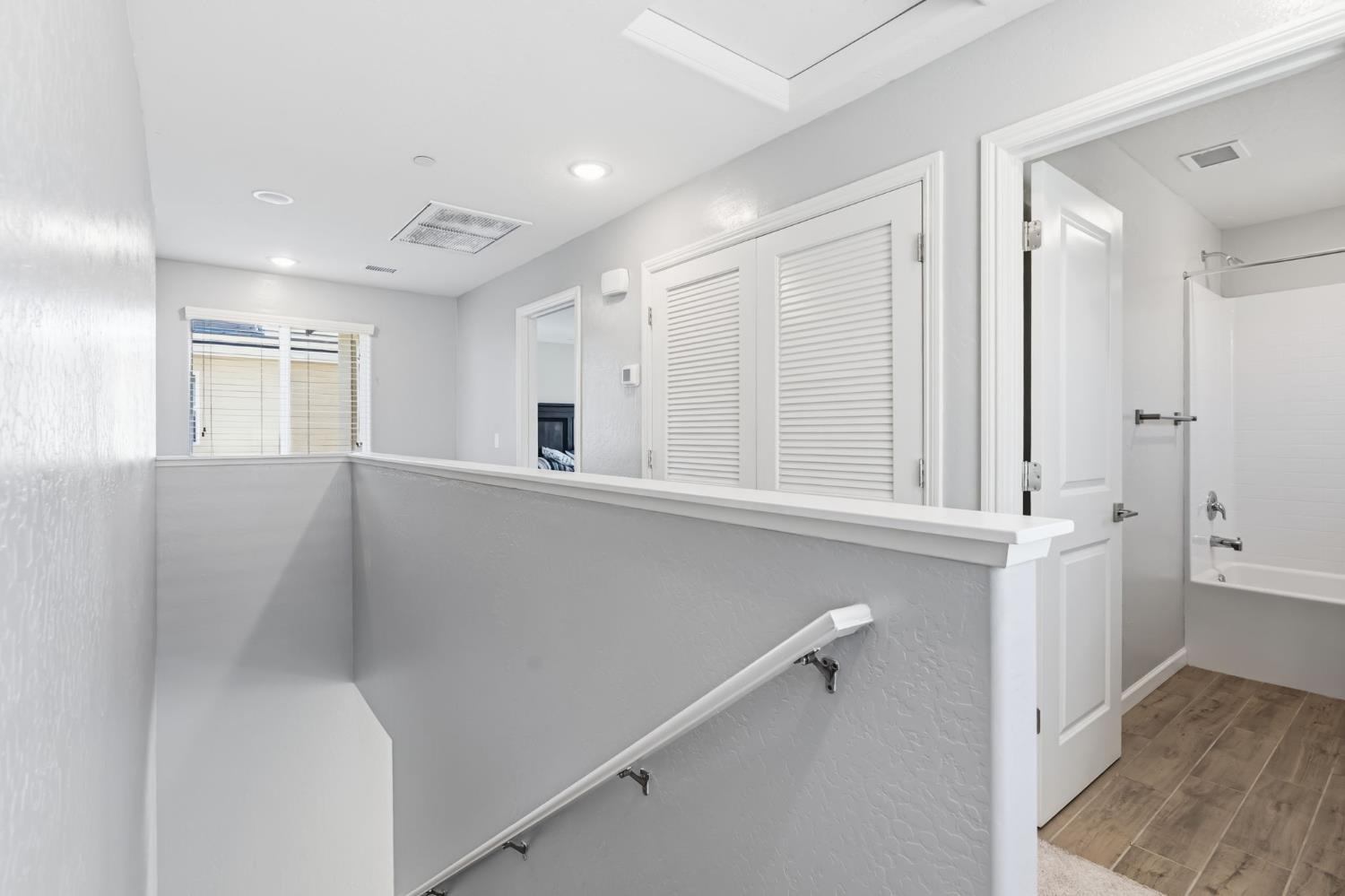 1108 Royalty Way W, Madera, CA 93636