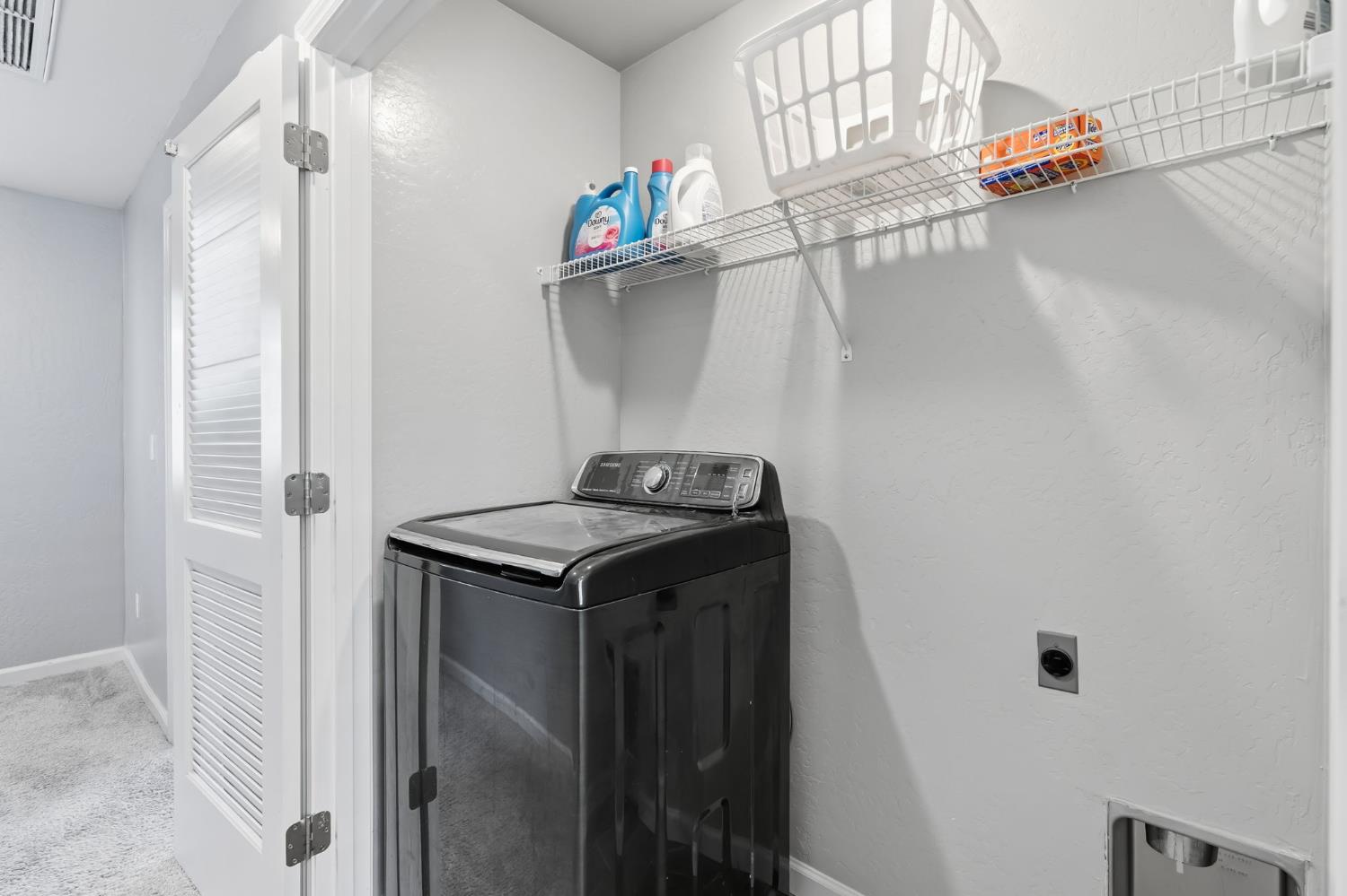 1108 Royalty Way W, Madera, CA 93636