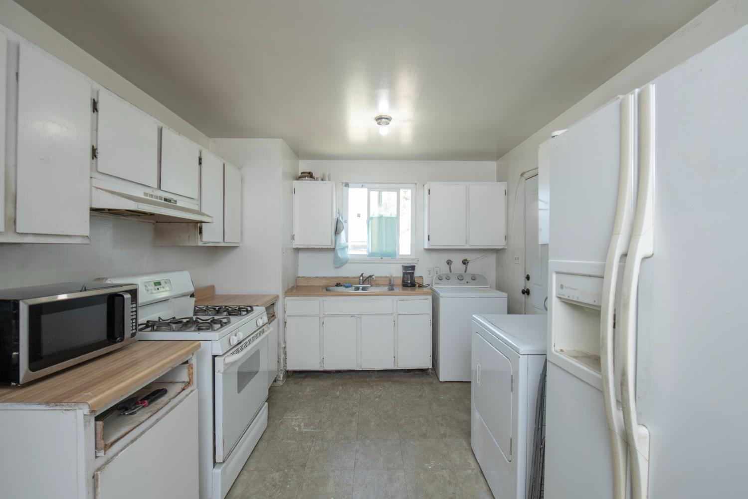 4431 N Augusta St, Fresno, CA 93726