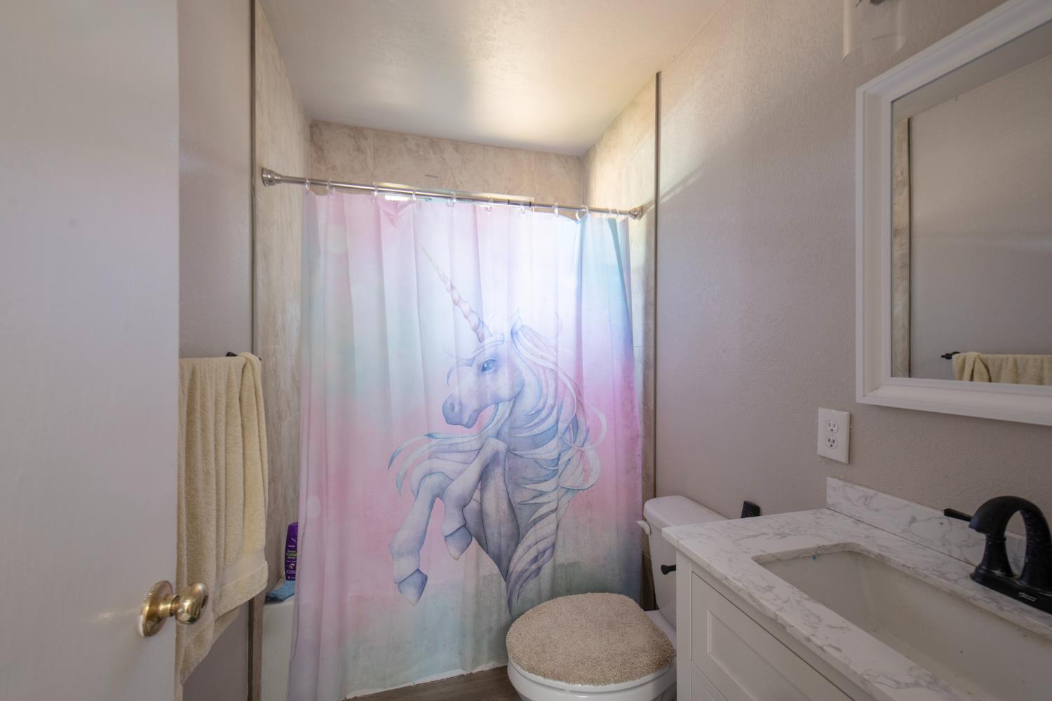 4431 N Augusta St, Fresno, CA 93726