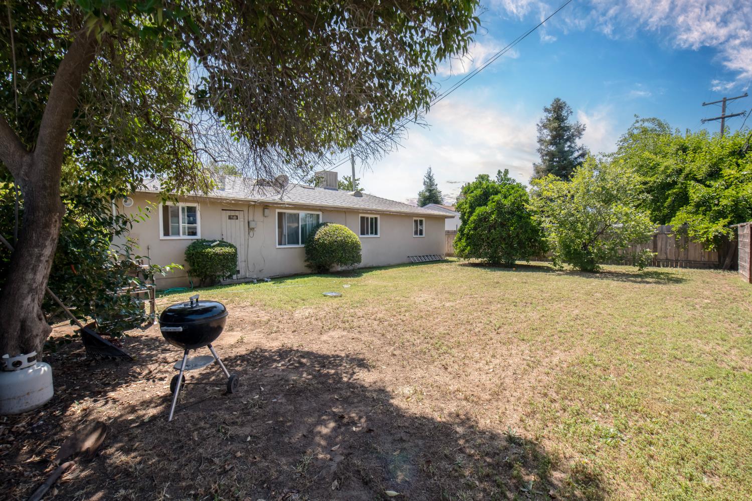 4431 N Augusta St, Fresno, CA 93726