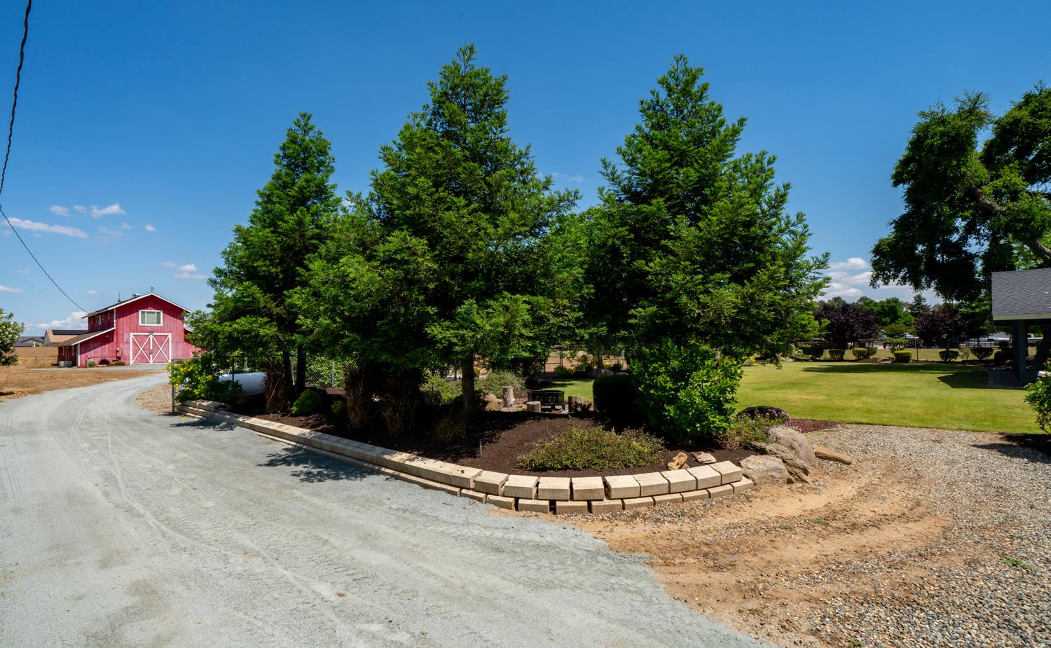 7044 E Clinton Ave, Fresno, CA 93737