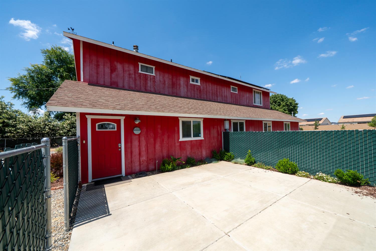 7044 E Clinton Ave, Fresno, CA 93737