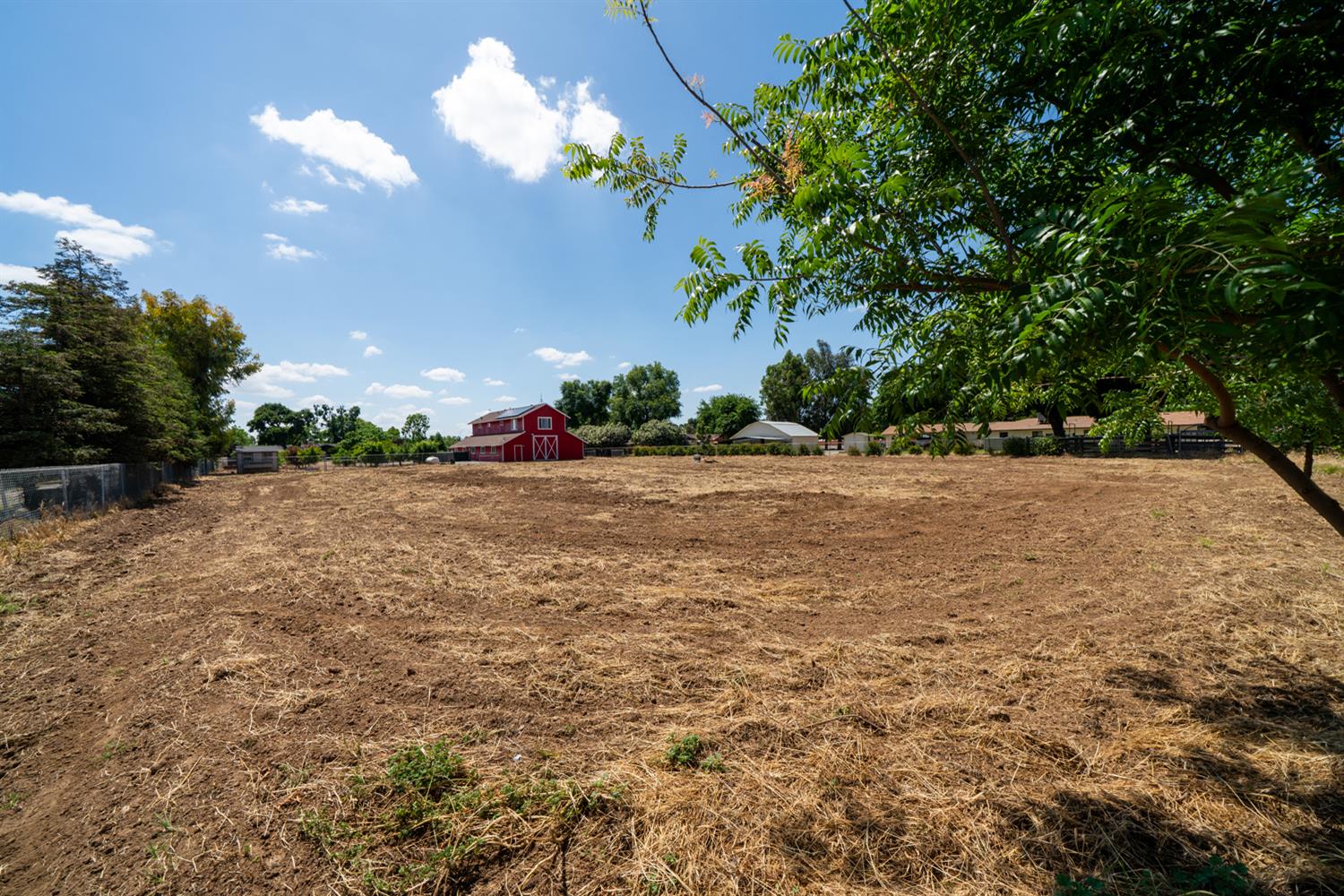 7044 E Clinton Ave, Fresno, CA 93737