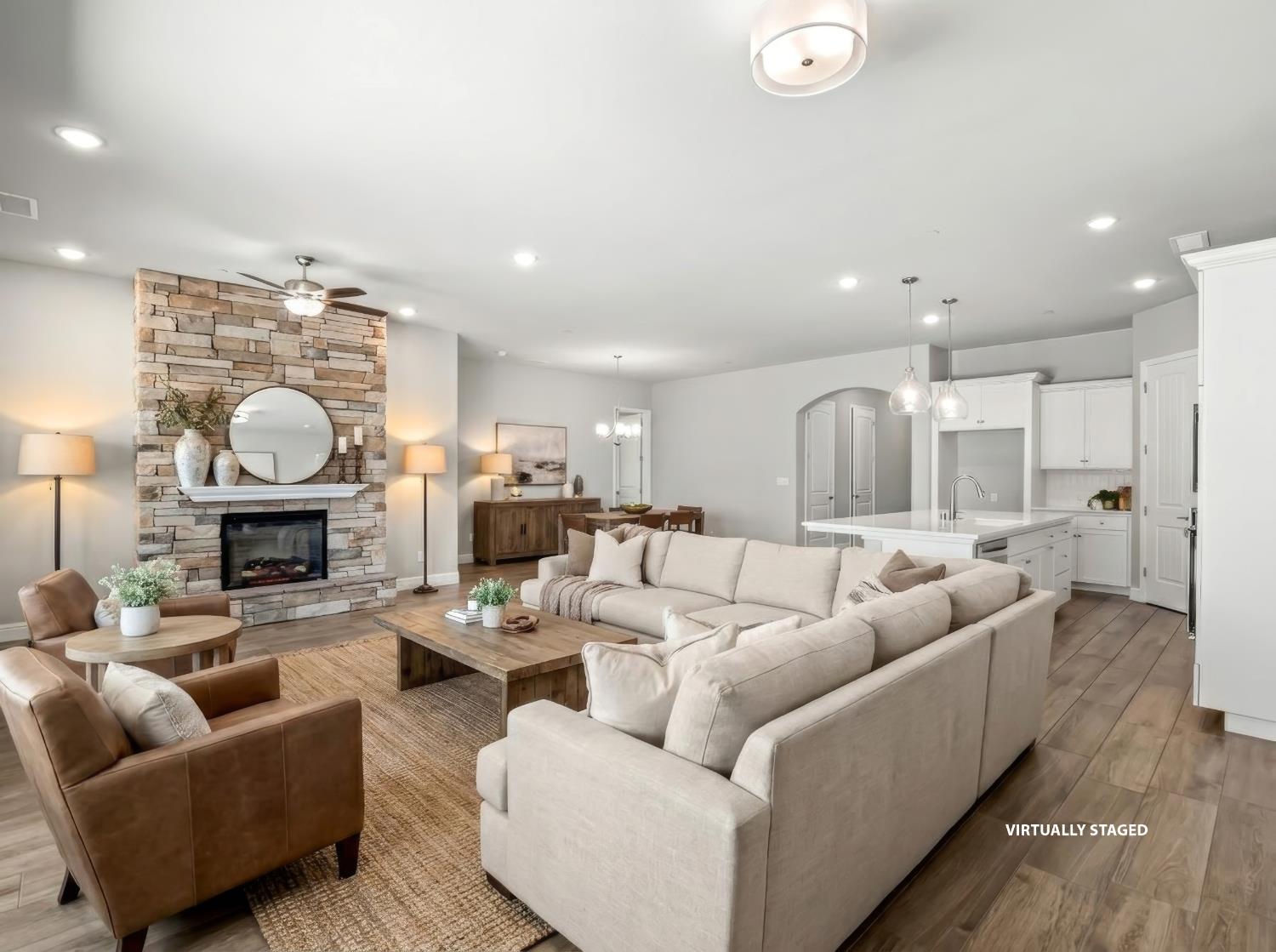 1751 N Kaweah Ave, Clovis, CA 93619