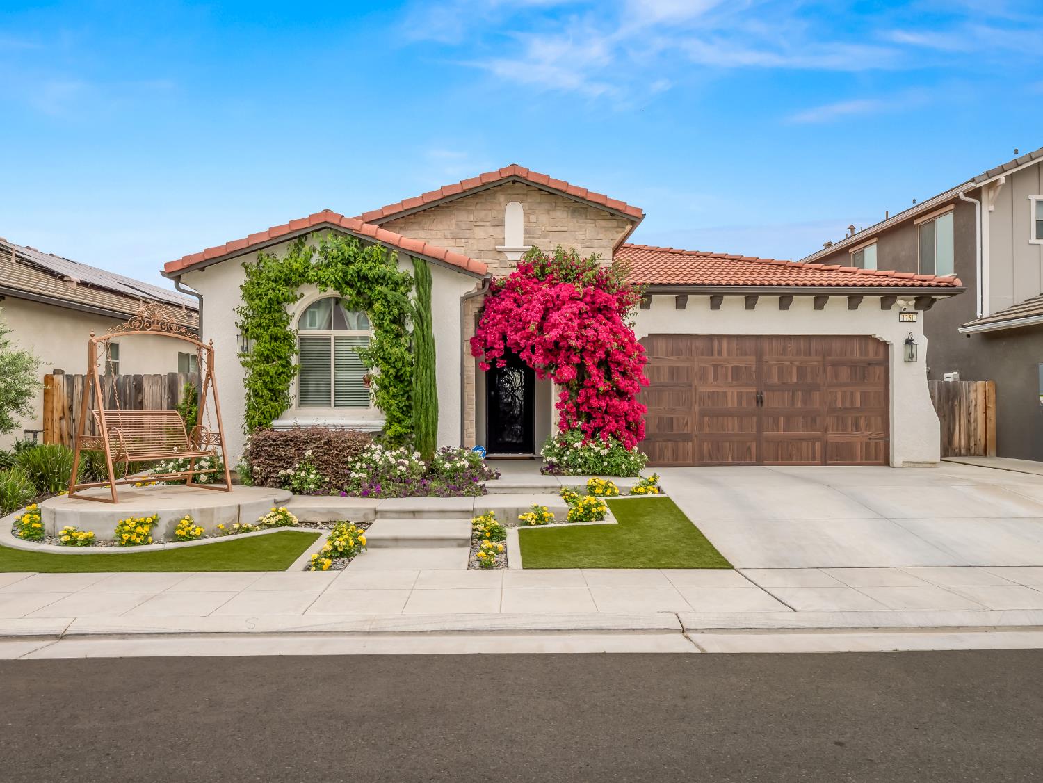 1751 N Kaweah Ave, Clovis, CA 93619