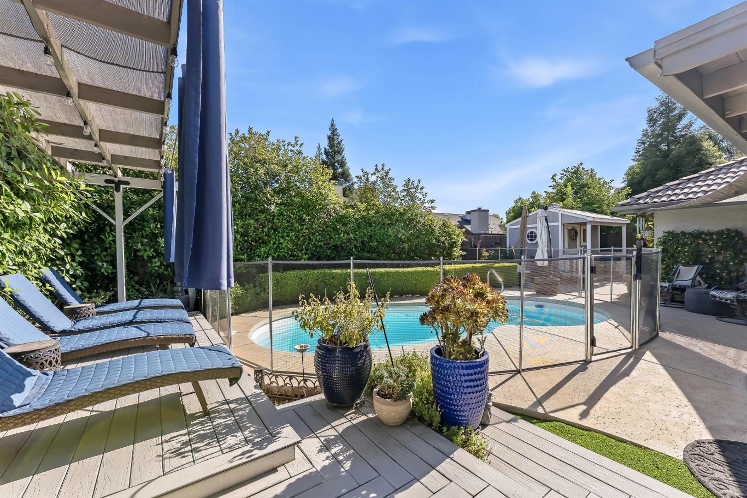 1917 E Quincy Ave, Fresno, CA 93720