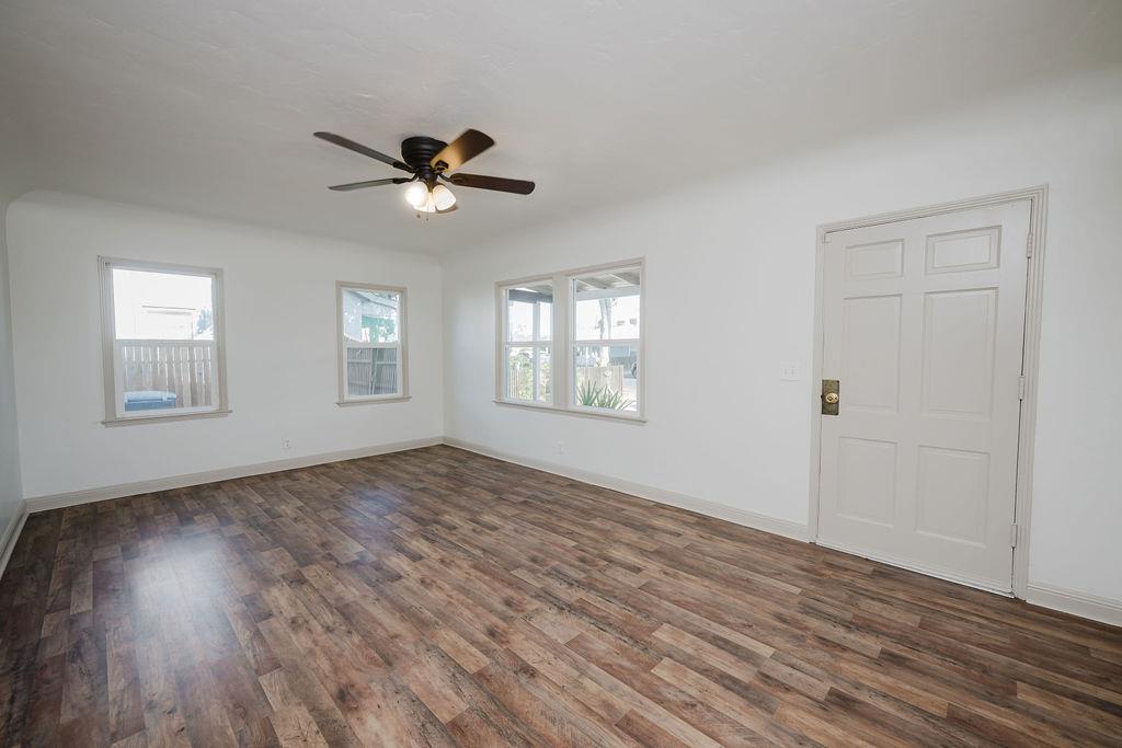 1421 E Terrace Ave, Fresno, CA 93704