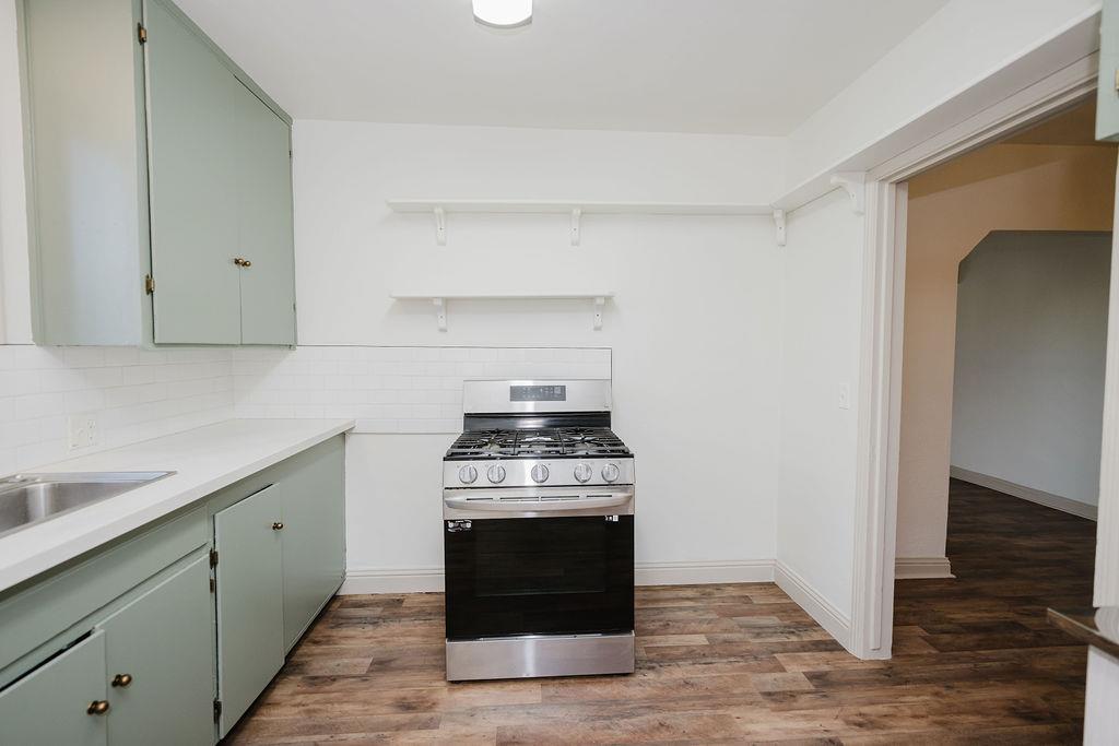 1421 E Terrace Ave, Fresno, CA 93704