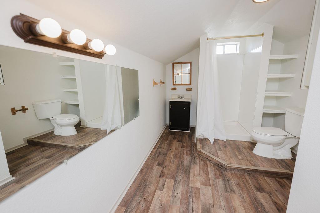 1421 E Terrace Ave, Fresno, CA 93704