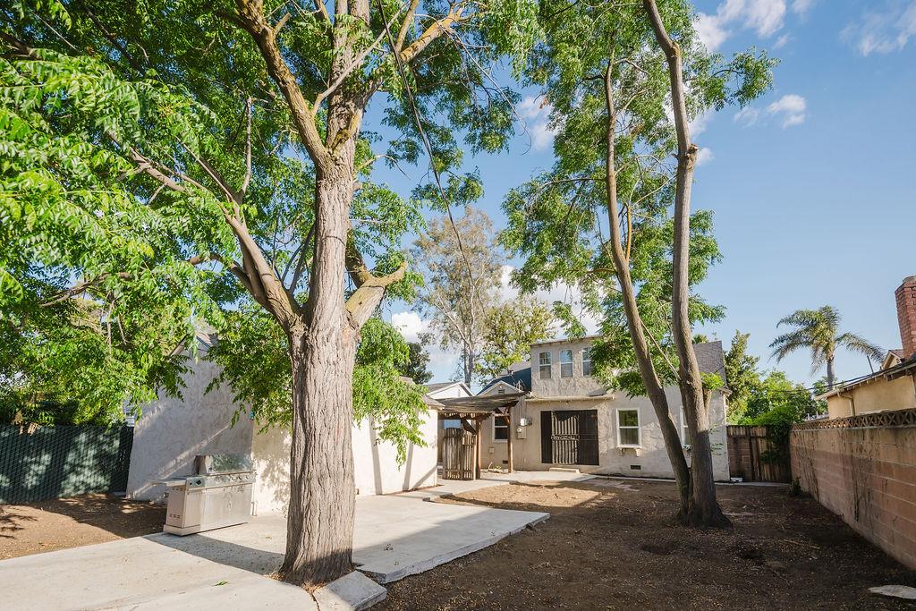 1421 E Terrace Ave, Fresno, CA 93704