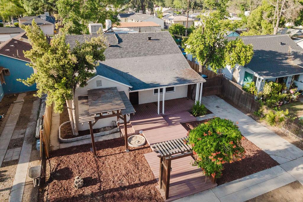1421 E Terrace Ave, Fresno, CA 93704