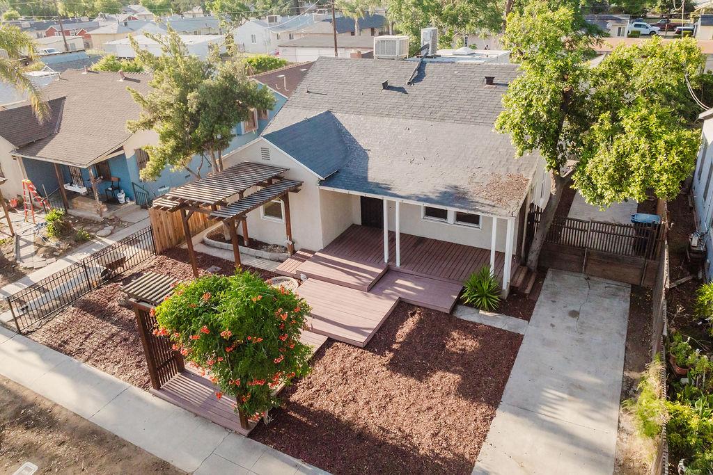 1421 E Terrace Ave, Fresno, CA 93704