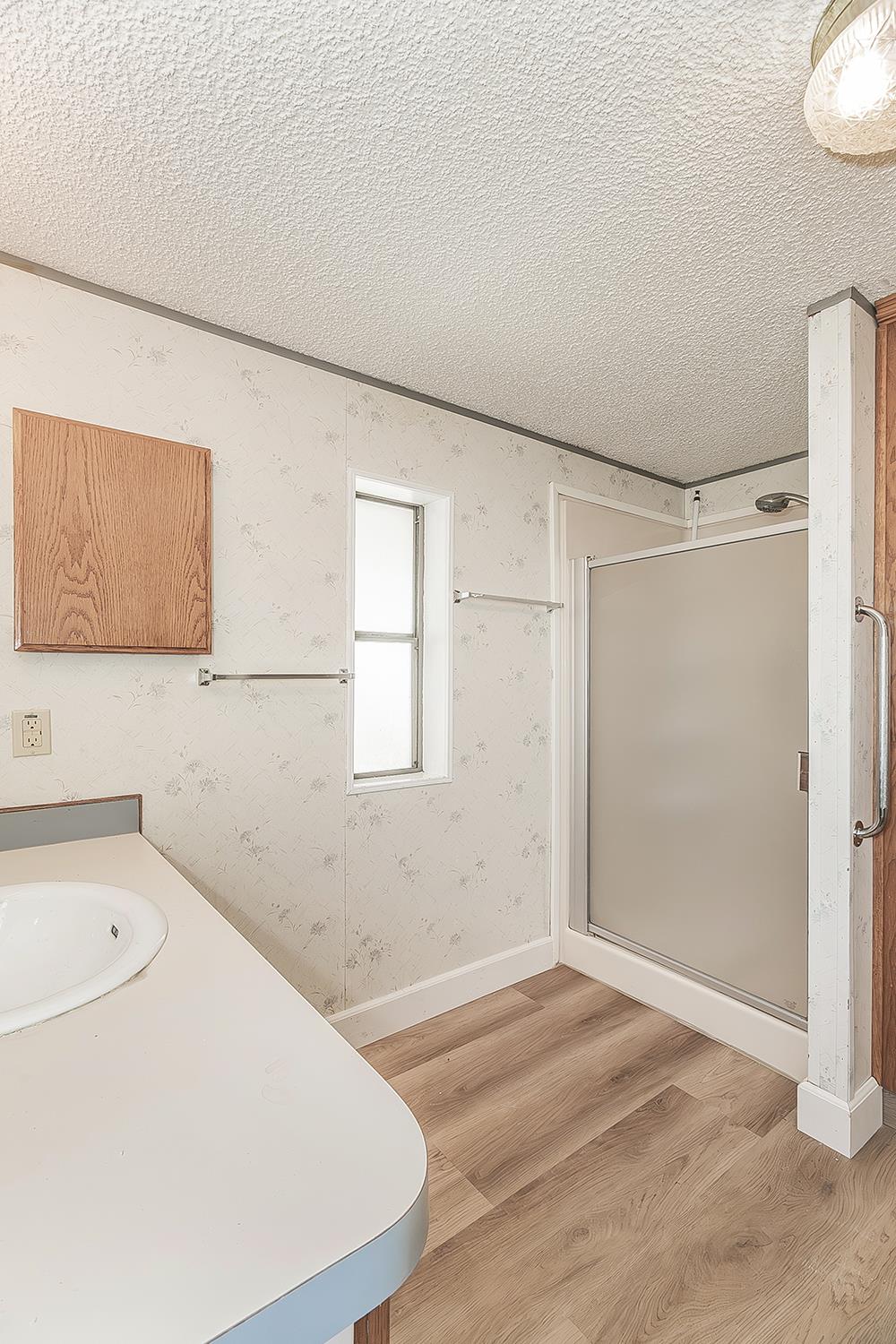 1701 Dinuba Ave #180, Selma, CA 93662