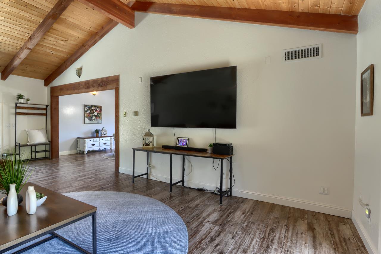 50856 Westview Ct, Oakhurst, CA 93644