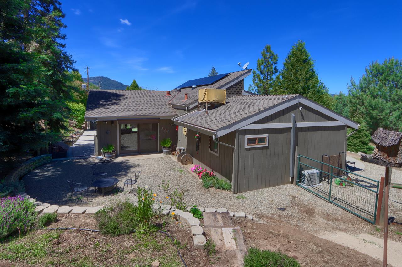 50856 Westview Ct, Oakhurst, CA 93644