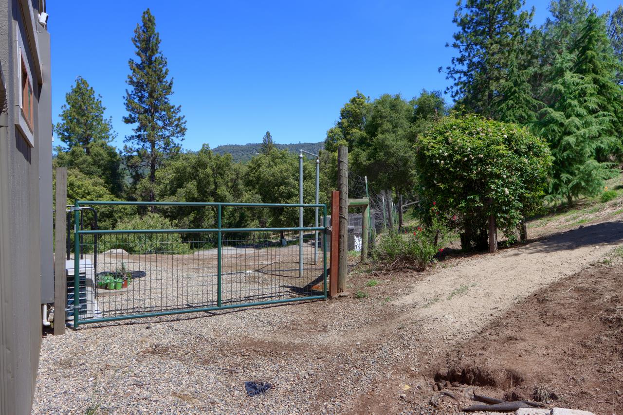 50856 Westview Ct, Oakhurst, CA 93644