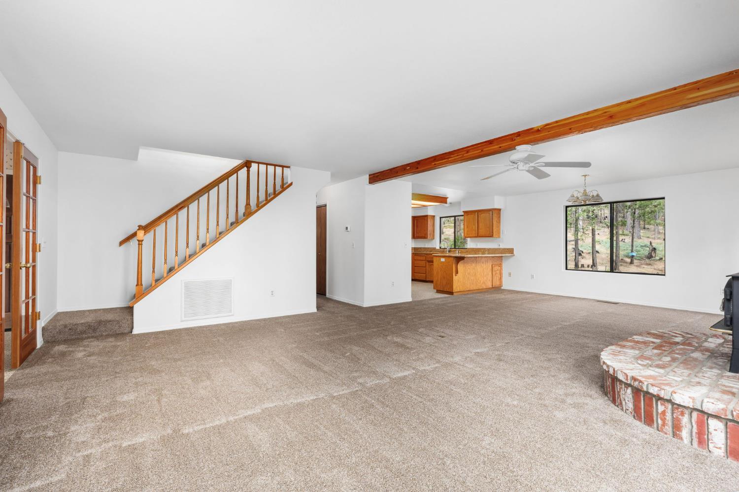 38018 Glenwood Ln, Shaver Lake, CA 93664