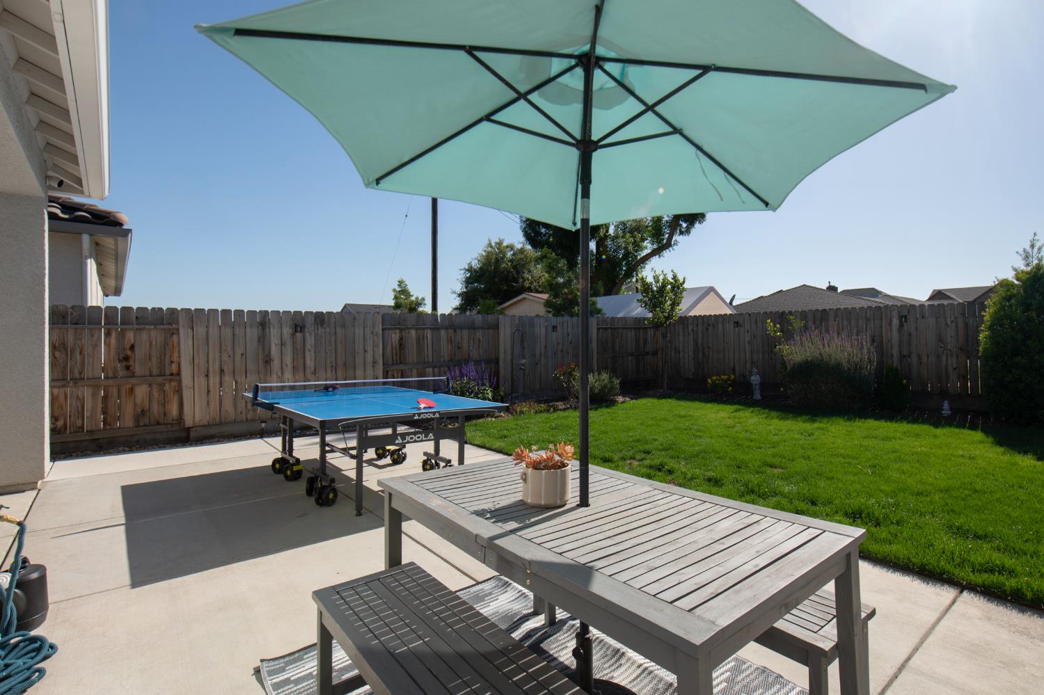 2020 Descanso Ave, Clovis, CA 93619