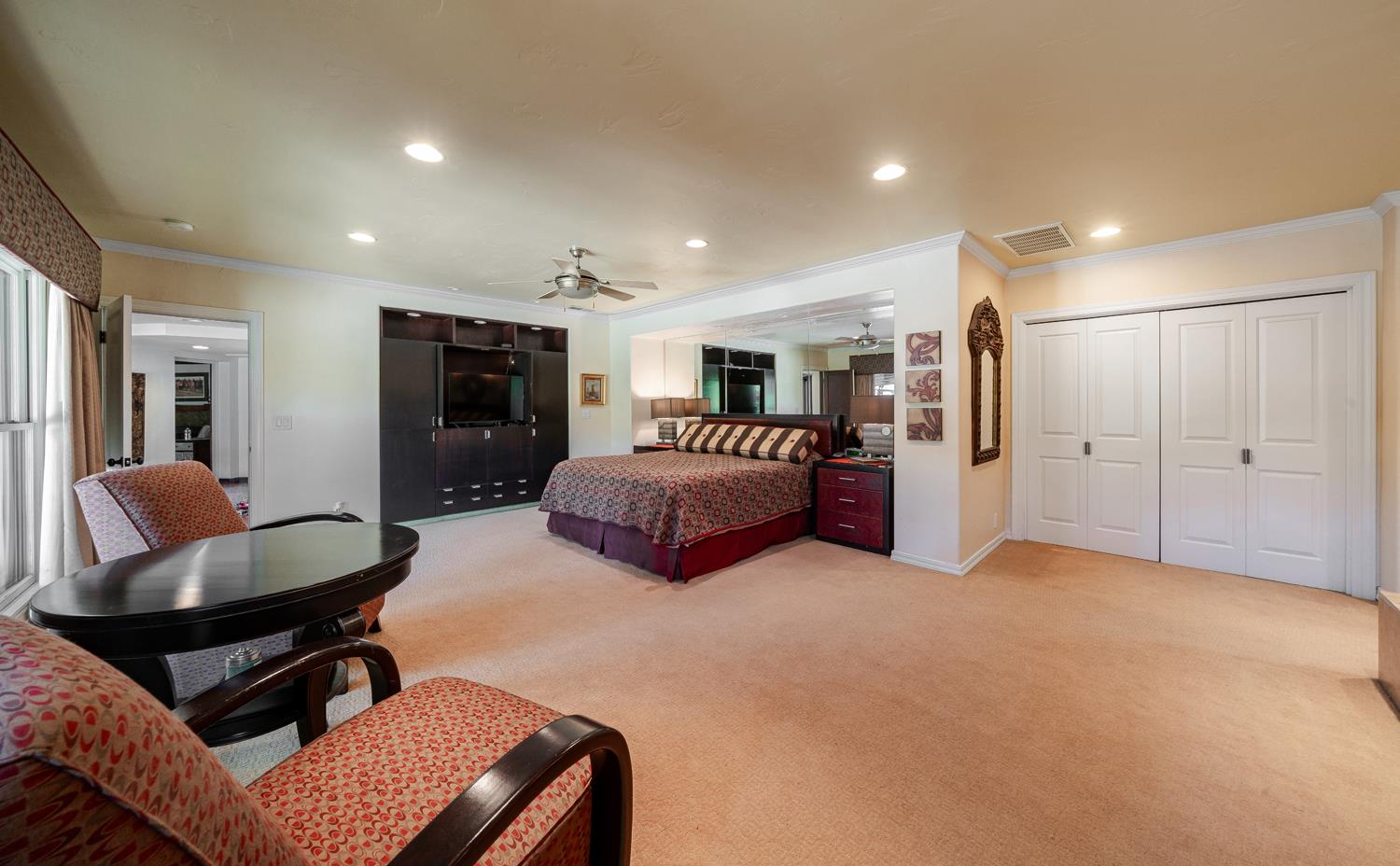 4886 N Arcade Ave, Fresno, CA 93704