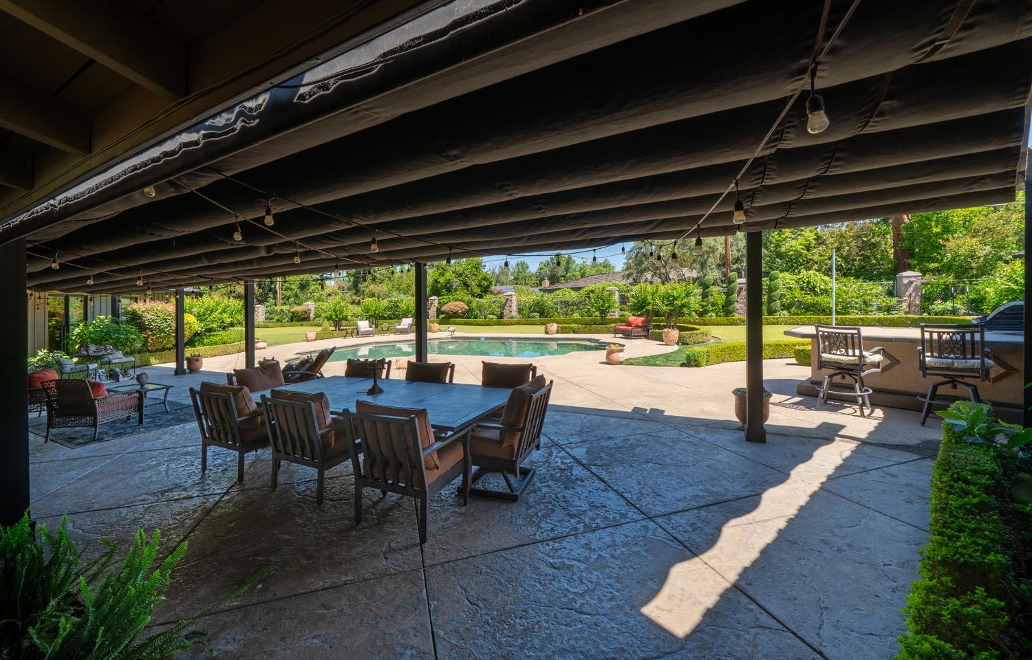 4886 N Arcade Ave, Fresno, CA 93704