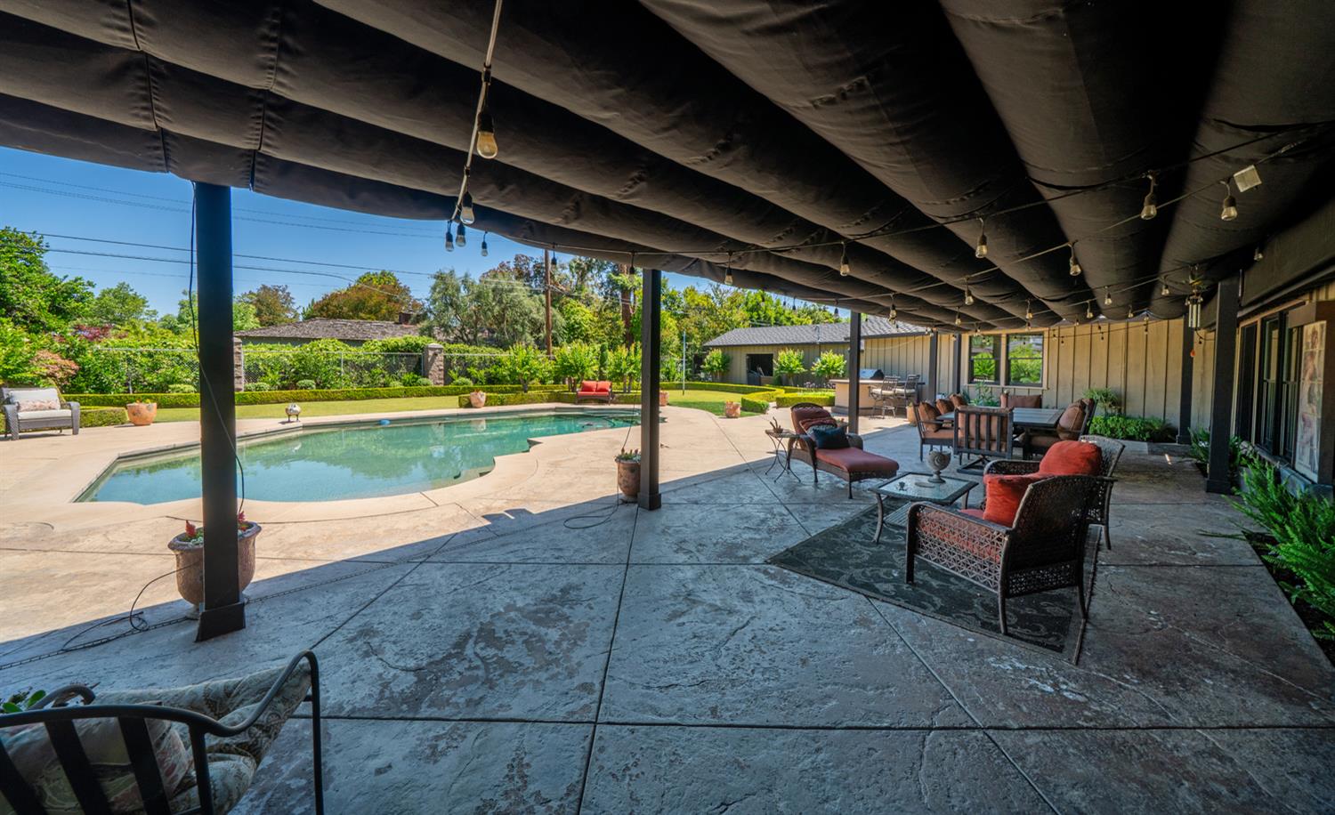4886 N Arcade Ave, Fresno, CA 93704