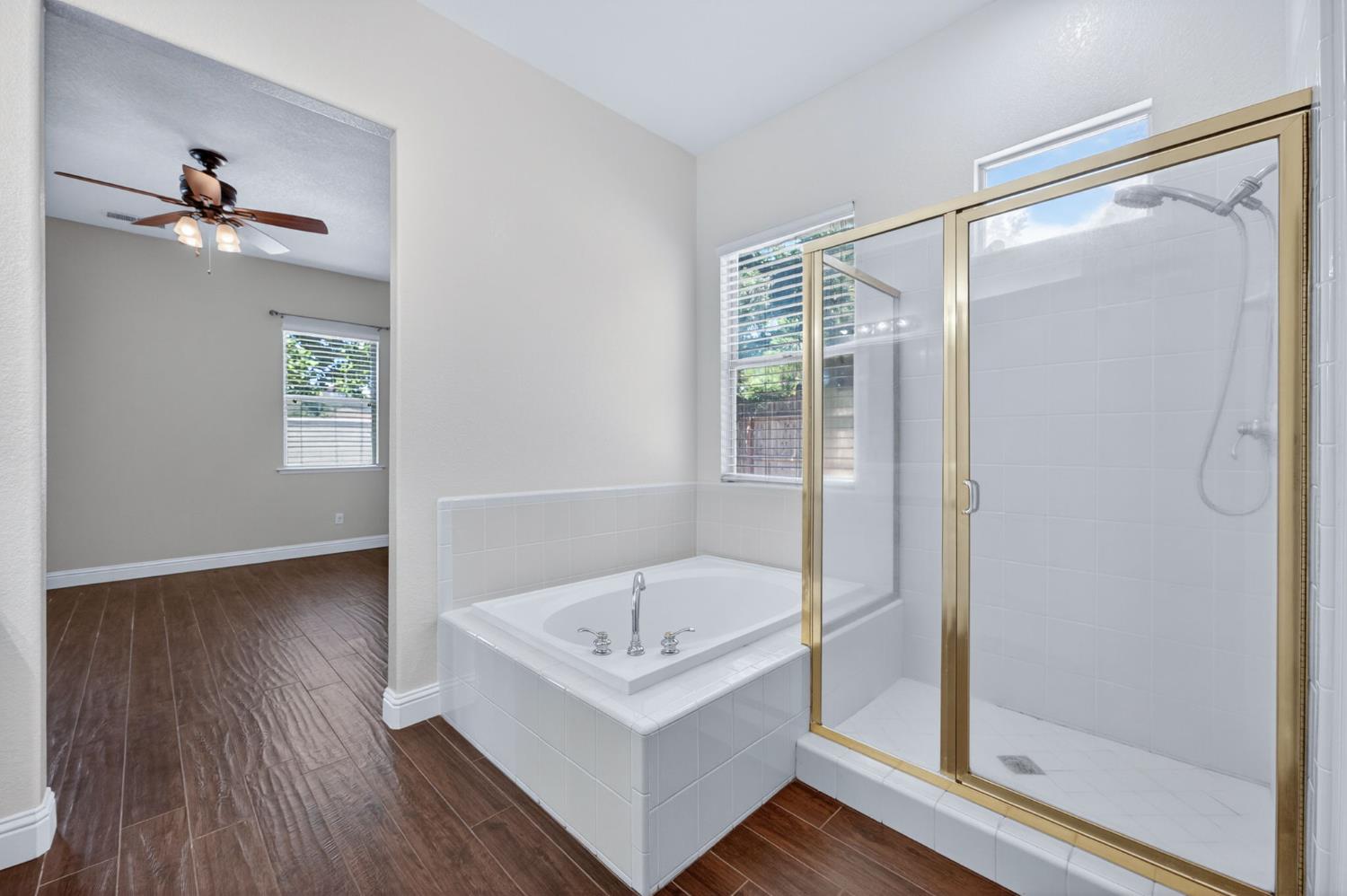 2319 Prescott Ave, Clovis, CA 93619
