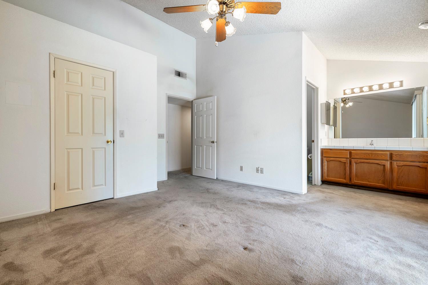 5311 W Griffith Way, Fresno, CA 93722