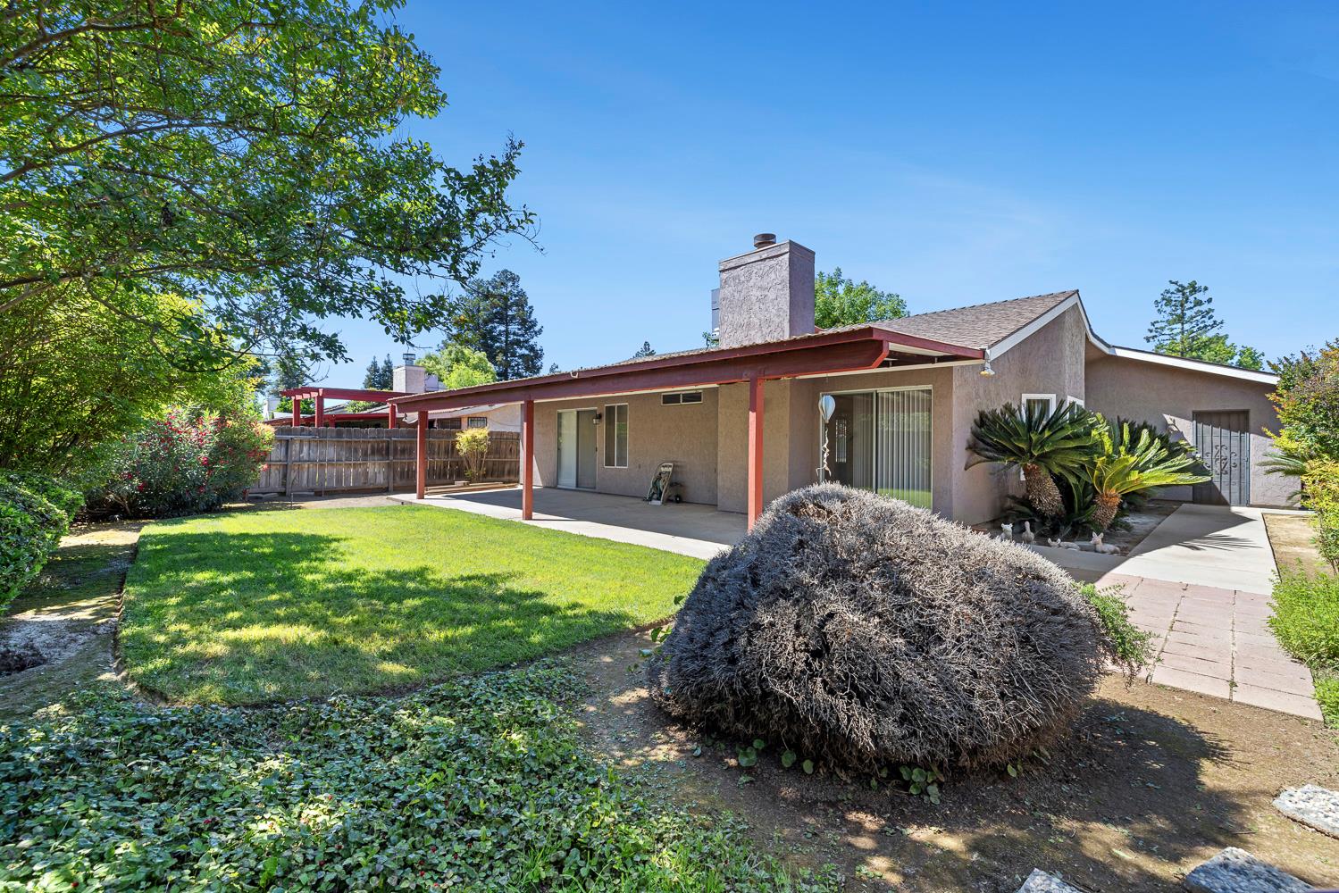 5311 W Griffith Way, Fresno, CA 93722