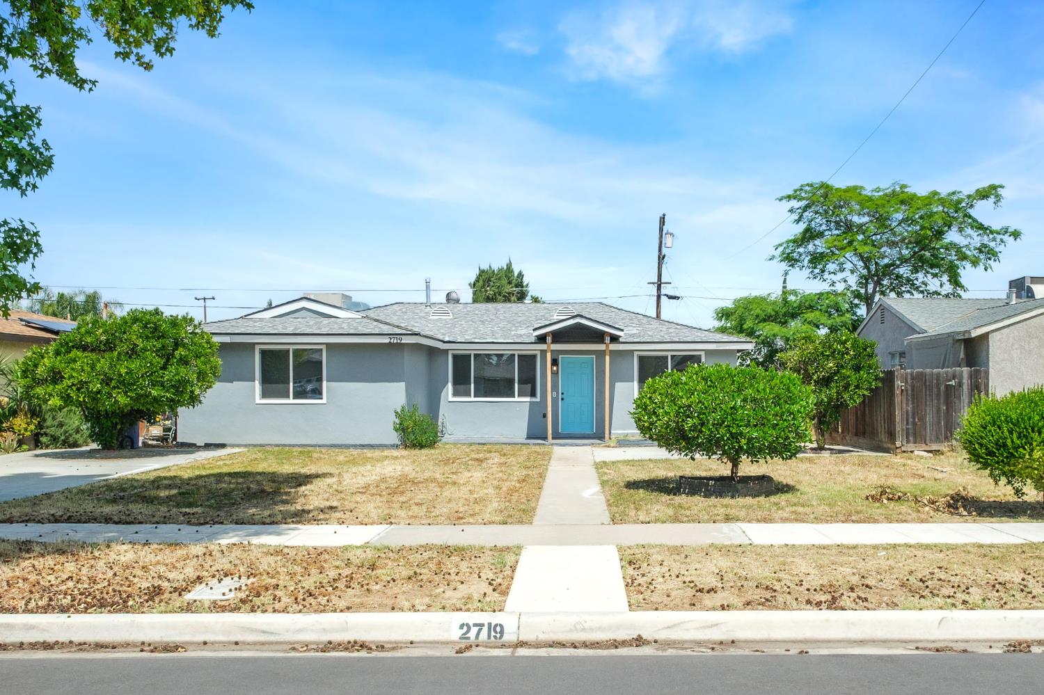 2719 E Norwich Ave, Fresno, CA 93726