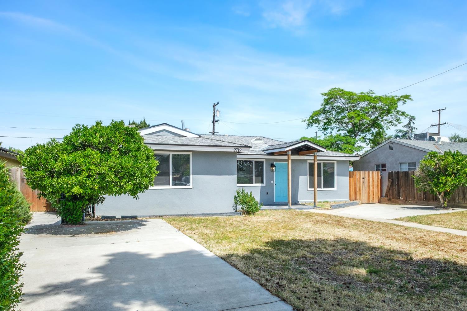 2719 E Norwich Ave, Fresno, CA 93726